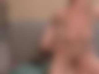 giweria's Live Sex Cam Show