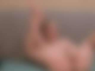 Live cam show with giweria - Strip on Camsoda