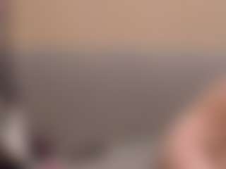 Live cam show with giweria - Athletic Public on SinfulBabes
