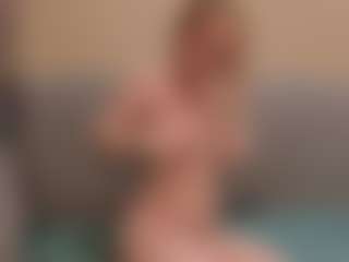 giweria's Live Sex Cam Show