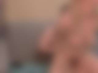 giweria's Live Sex Cam Show
