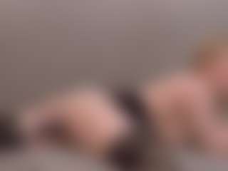 giweria's Live Sex Cam Show