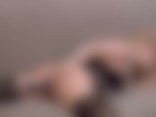 giweria's Live Sex Cam Show