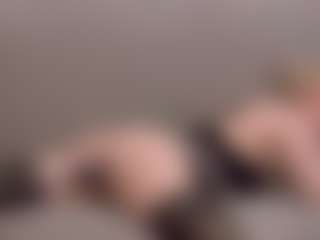giweria's Live Sex Cam Show