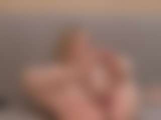 giweria's Live Sex Cam Show