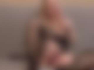 Live cam show with giweria - Cum Swallowing Big Tits on Camsoda