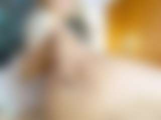 zhanel-69's Live Sex Cam Show