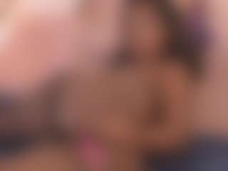 Live cam show with summerelletra - Ebony Lovense on sexytreat.net