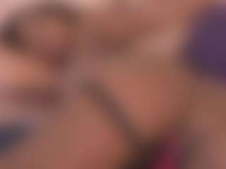 summerelletra's Live Sex Cam Show