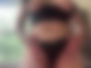 bluethevirgo's Live Sex Cam Show