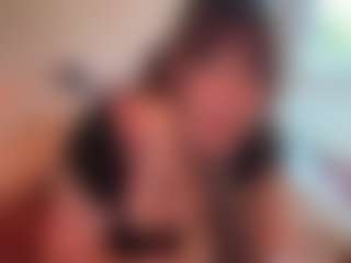 bluethevirgo's Live Sex Cam Show