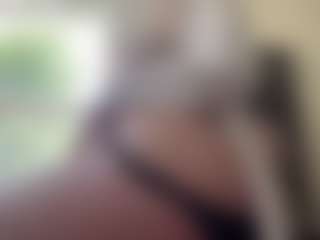 bluethevirgo's Live Sex Cam Show