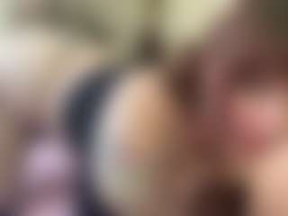 bluethevirgo's Live Sex Cam Show