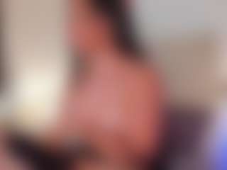 Live cam show with MRS. SQUIRT QUEEN - Flashing on dropp.cam