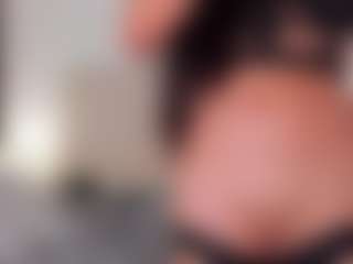 MRS. SQUIRT QUEEN's Live Sex Cam Show