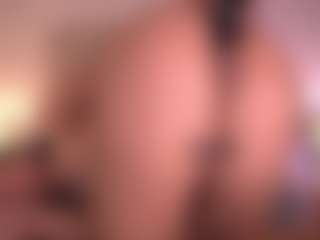 Live cam show with MRS. SQUIRT QUEEN - Flashing on Camiplay Live