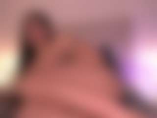 Live cam show with MRS. SQUIRT QUEEN - Flashing on Cam Slut