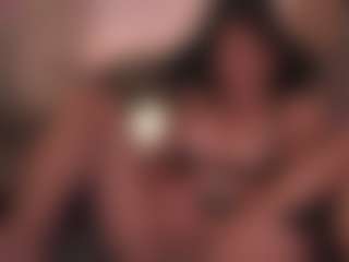Live cam show with MRS. SQUIRT QUEEN - Flashing on EXY