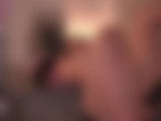 Live cam show with MRS. SQUIRT QUEEN - Average on MyBangCams