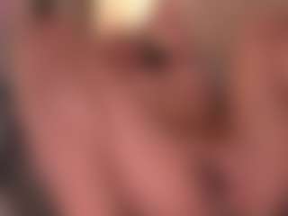 Live cam show with MRS. SQUIRT QUEEN - Tattoos on Camsoda