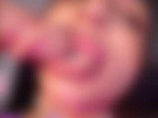 Live cam show with destinnemills - Mature on sexylivex.com
