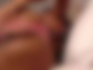 Live cam show with destinnemills - Latina on Mixed Magazine Live