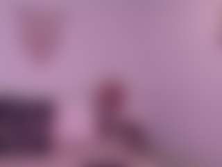 Live cam show with destinnemills - Curvy Middle Aged on SpankPalCams