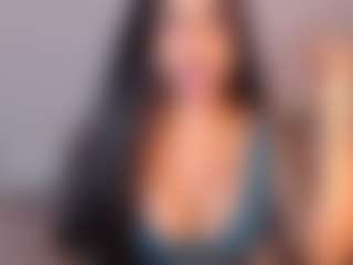 Live cam show with destinnemills - Mature on Camsoda