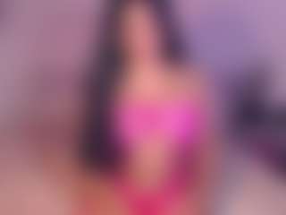 Live cam show with destinnemills - Tease on madthumbs