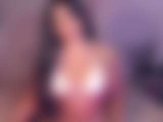 Live cam show with destinnemills - Ebony Middle Aged on Camsoda
