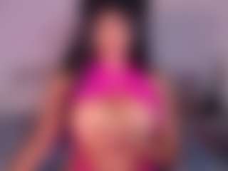 Live cam show with destinnemills - Mature on Camsoda