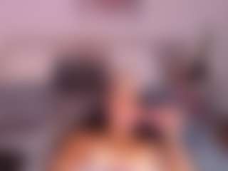 Live cam show with destinnemills - Black MILF on https://playwithruby.com
