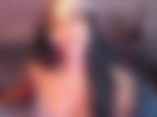 Spettacolo in cam dal vivo con destinnemills - Sexwebcam MILF su Camsoda
