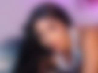 destinnemills MILF webcam performer live streaming