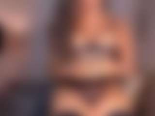 Live cam show with destinnemills - Mature Middle Aged on 1on1-livenow