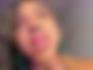 Live cam show with destinnemills - Latina MILF on ObeyMaria