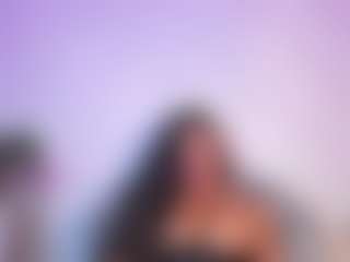 Live cam show with destinnemills - Ebony MILF on Fling VIP Chat
