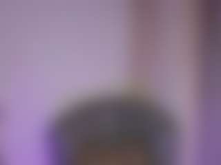 destinnemills MILF webcam performer live streaming