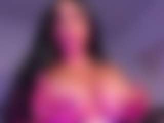 Live cam show with destinnemills - Amateur Mature on Camsoda