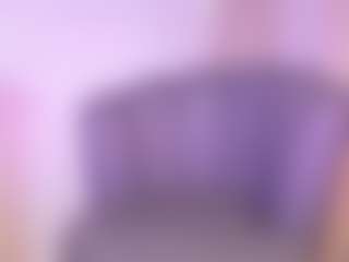 Live cam show with destinnemills - Latina on WildCum