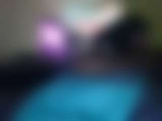 antonettekiki's Live Sex Cam Show