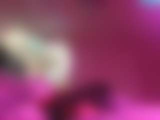 Live cam show with antonettekiki - Facial Piercings on Milfs Live