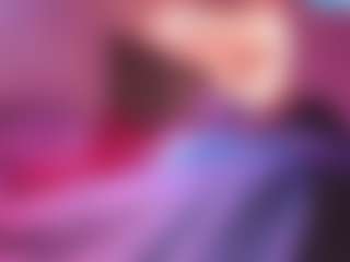 Live cam show with antonettekiki - Facial Piercings on Cam Slut