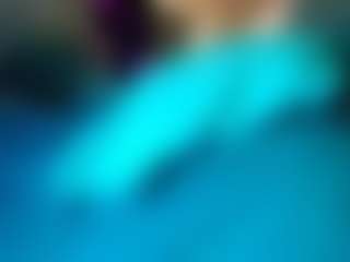 Live cam show with antonettekiki - Bedroom Ebony on Fling VIP Chat