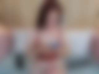Live cam show with Caro - Camel Toe on Fapmatic.com