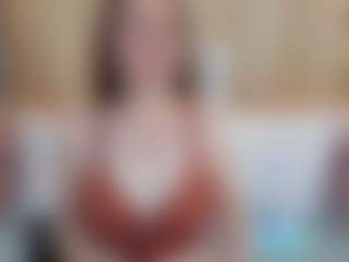 Live cam show with Caro - Smoking on Dolls Live