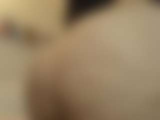 Live cam show with matilda-69x - Average on Camming Site