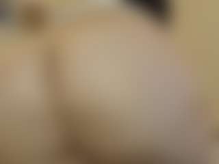 Live cam show with matilda-69x - Thong on Camiplay Live