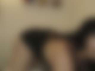 Live cam show with matilda-69x - Thong on livesuperchat.net