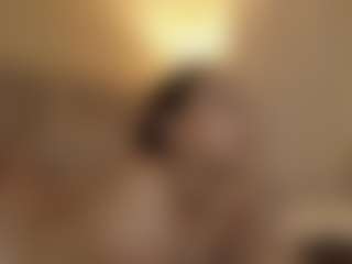 Show en direct avec matilda-69x - Average sur Camsoda